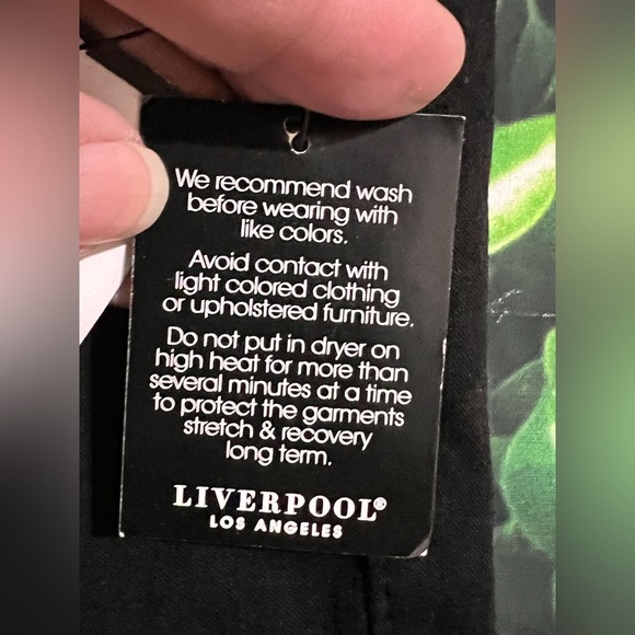 NWT Liverpool Abby Skinny Jeans in Black Rinse -Size 14 Black - Picture 8 of 11